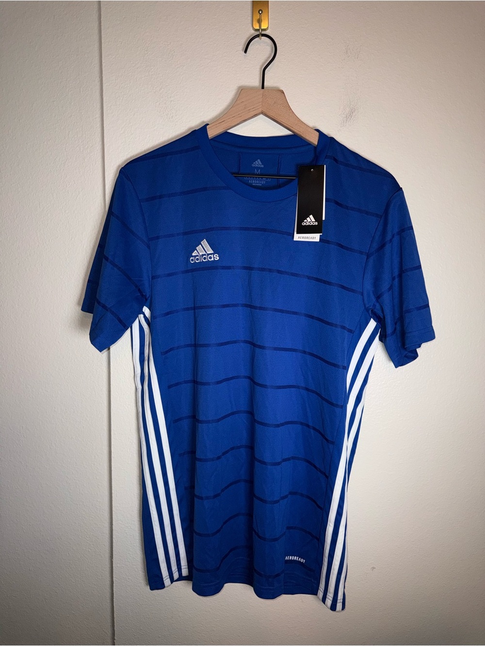 NWT ADIDAS Men’s Gray and White Aeroready Performance Soccer Jersey M